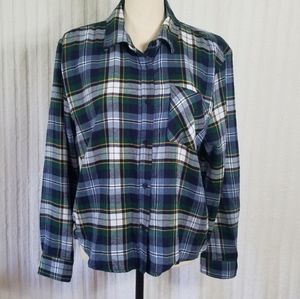 Ultra Flirt plaid button up. Size L NWT